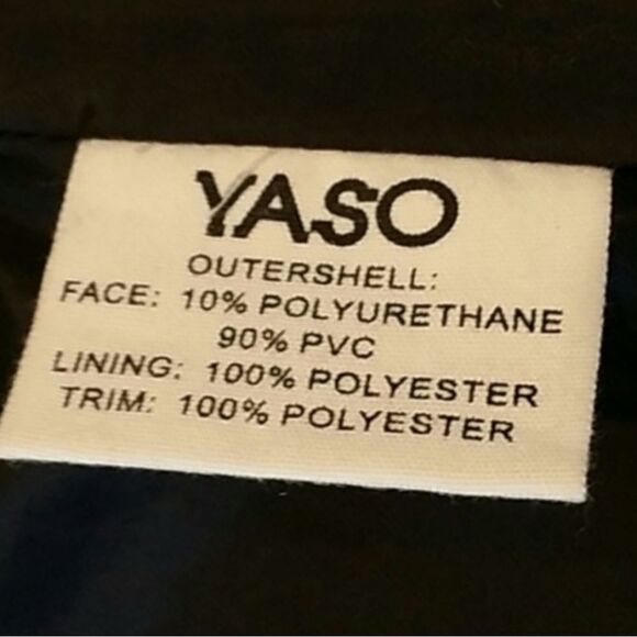 Yaso Black Faux Leather Puffer Vest Size Large - Picture 8 of 15